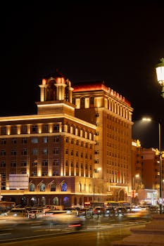 焦虑消解：从宏观规划到微观治理的城市升级指南