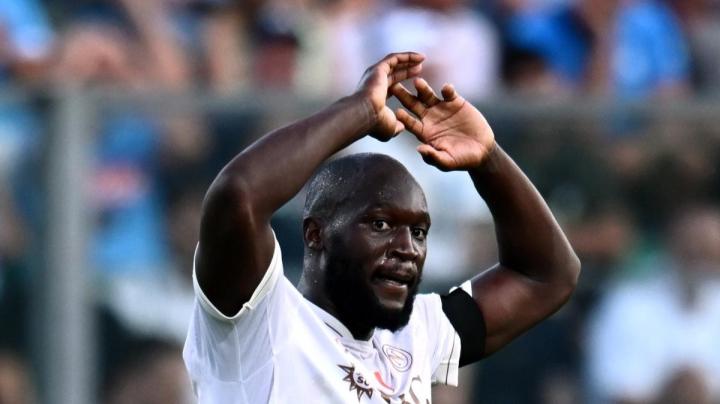 沉默的离别:一场关于顶级前锋与俱乐部的博弈迷局 体育新闻