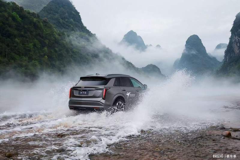 都市精英的春日座驾:凯迪拉克XT5如何平衡审美与实用 汽车科技 都市精英的春日座驾:凯迪拉克XT5如何平衡审美与实用 汽车科技